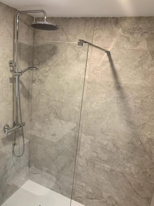 Apartamento Vip VI En Madrid Centro Apartman Kültér fotó