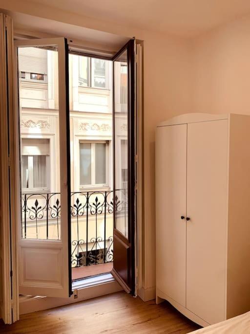 Apartamento Vip VI En Madrid Centro Apartman Kültér fotó