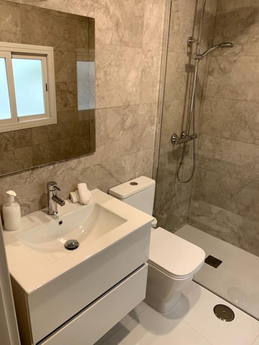 Apartamento Vip VI En Madrid Centro Apartman Kültér fotó
