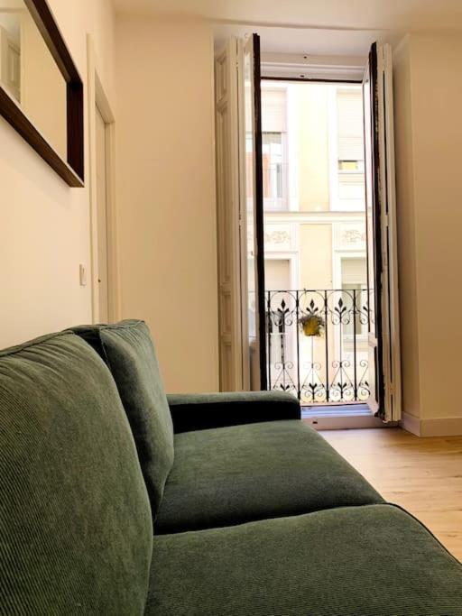 Apartamento Vip VI En Madrid Centro Apartman Kültér fotó